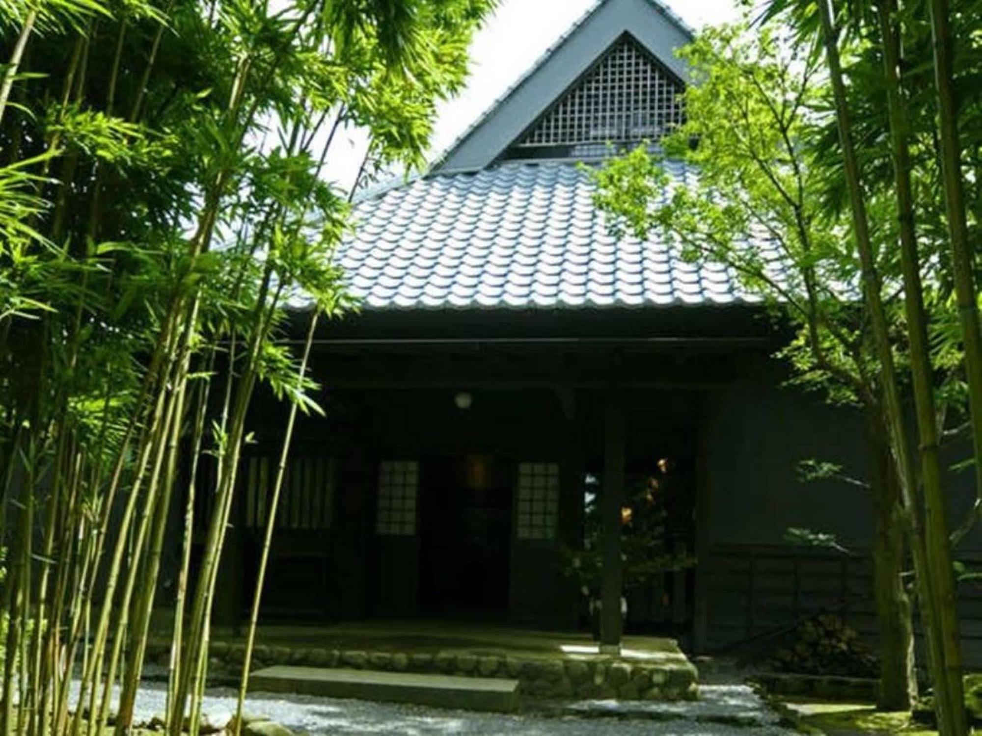 Tsuki No Usagi Ito  Luaran gambar